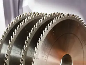 cnc-saw-blade-grinder-sample