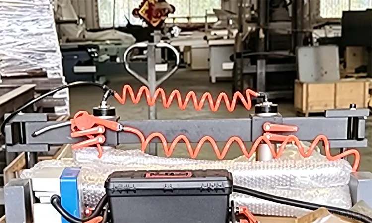 woodworking-boring-machine-working-table