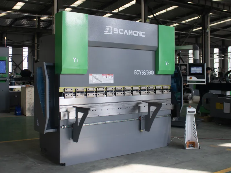 CNC Hydraulic Press Brake Sheet Metal Bending Machine 1