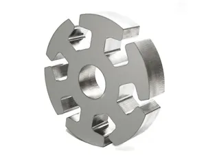 full cover laser cutting machine cutting stainless steel 2