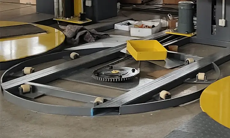 pallet-wrapping-machine-chain-drive-system