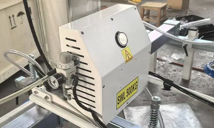 vacuum-lifter-suction-cup-and-spring-suspension