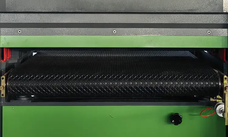 wide-belt-sander-conveyor-belt