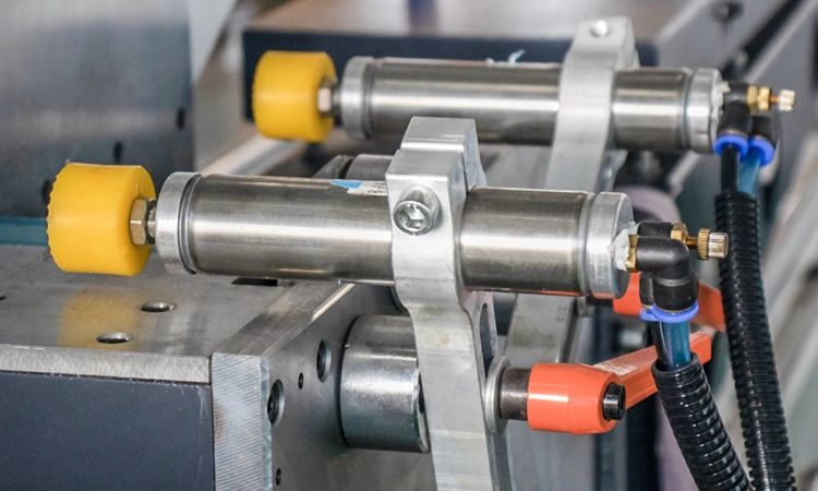 cnc-double-head-cutting-saw-pneumatic-clamping