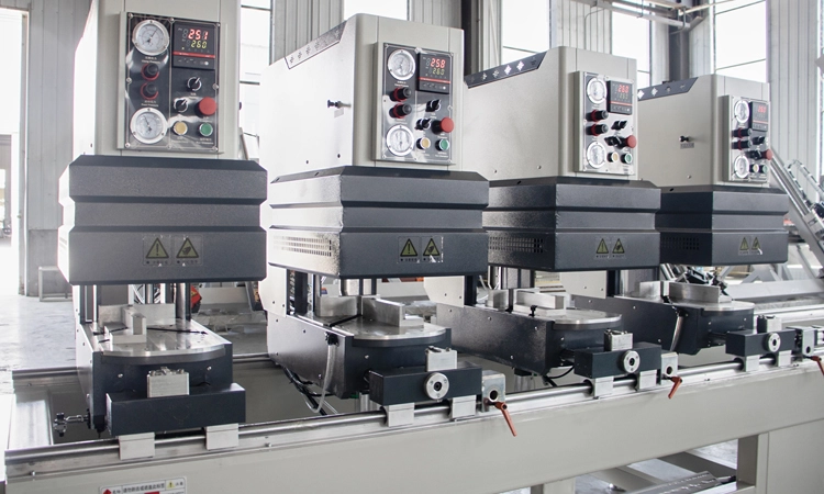 four-head-upvc-seamless-welding-machine-welding-heads