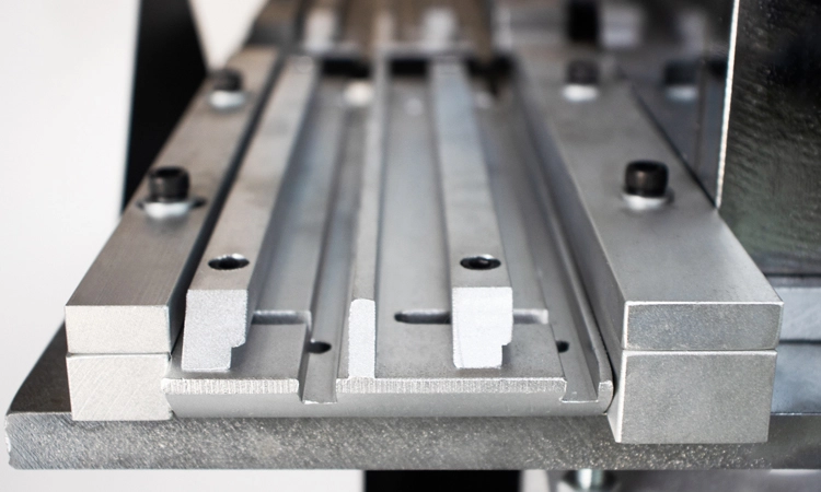 upvc-glazing-bead-saw-positioning-table